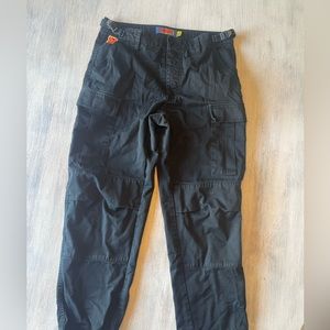 black emprye cargo pants